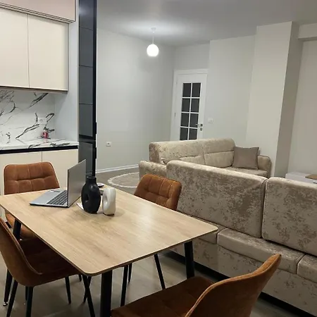 Apartment Ares *