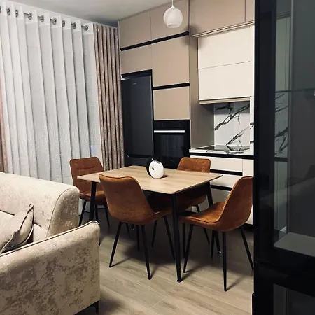 Apartamento Ares Korce